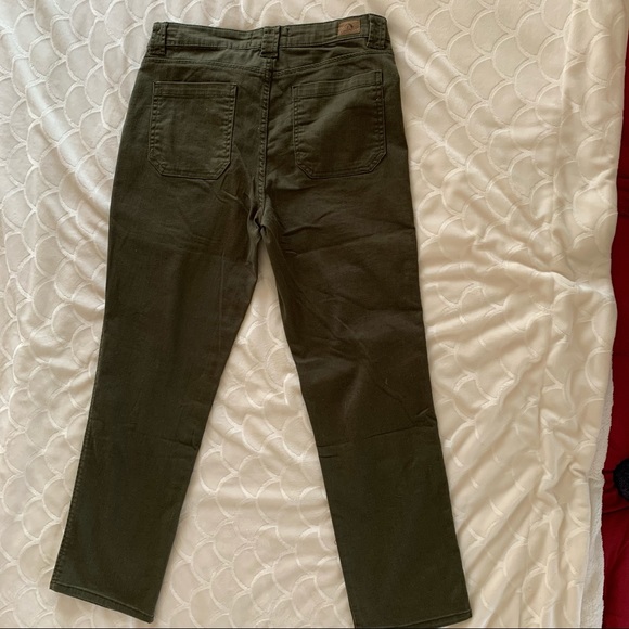 Jordache Army Green Jeans - Picture 2 of 6